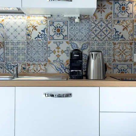 Cozy House Apartman Angera