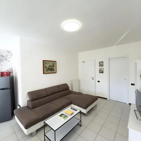 Cozy House Apartman *