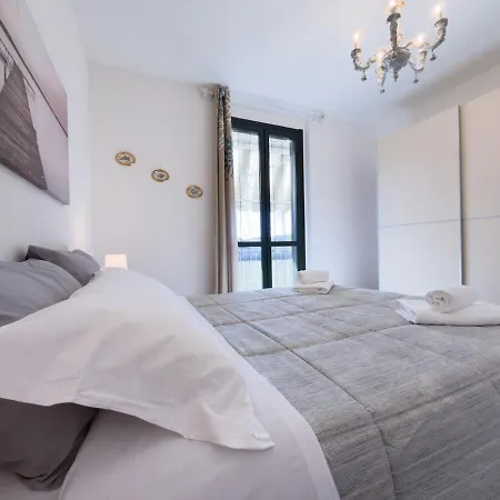 Cozy House Angera