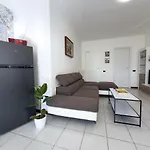 Appartement Cozy House Angera